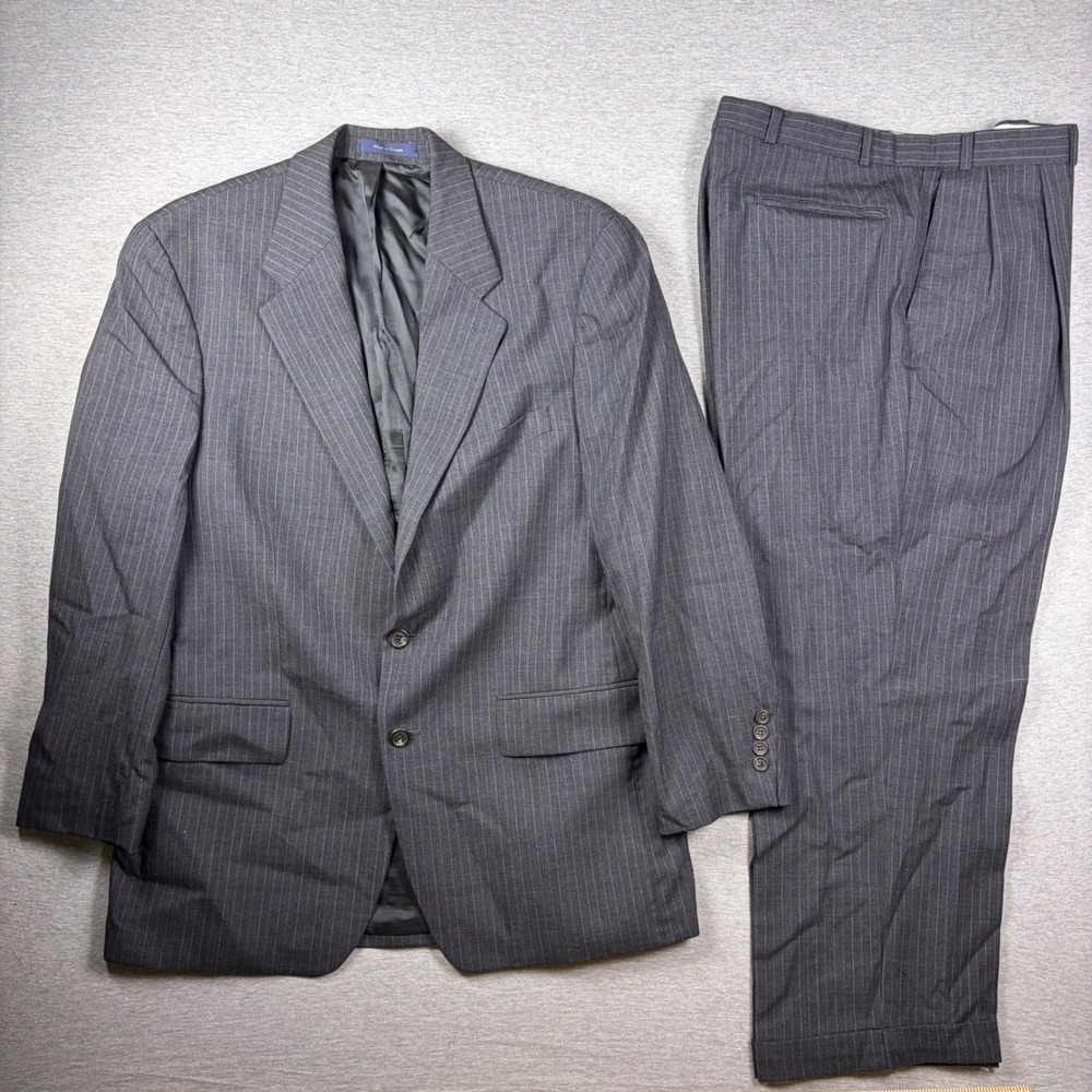 Chaps Ralph Lauren Suit Mens 40R Gray Pinstripe Pure New Wool Two Button